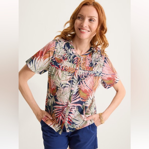 Tommy Bahama Tops - Tommy Bahama Multicolor Tropical Button-Down Shirt